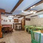 Partelj 2 By Interhome